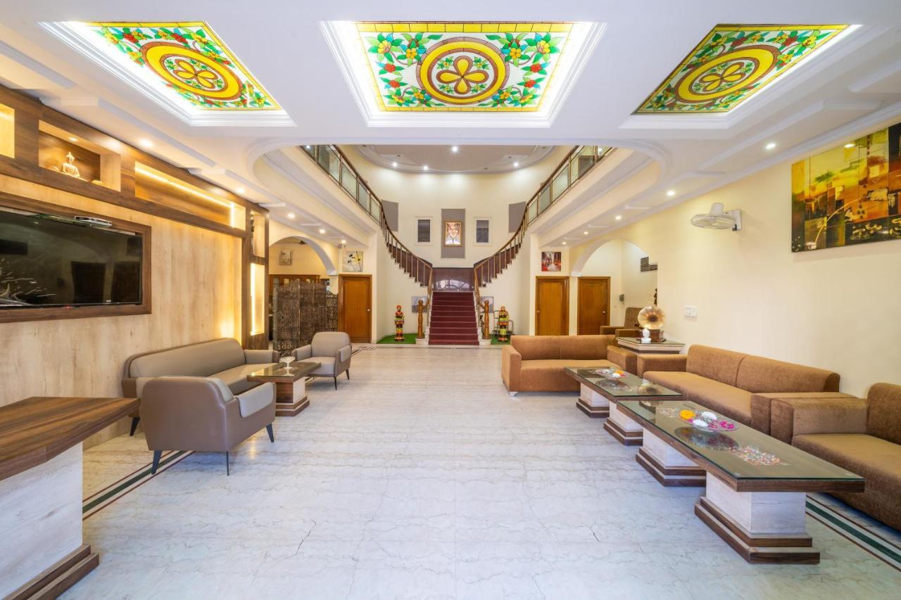 V Inn Villa جايبور المظهر الخارجي الصورة